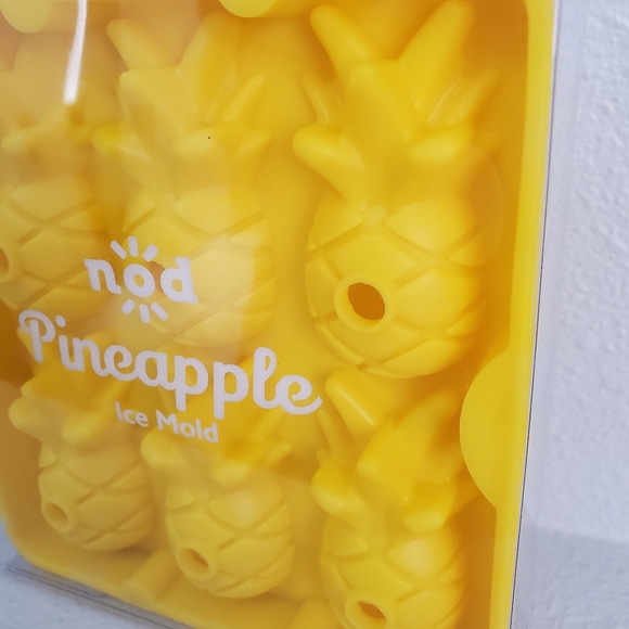 Pineapple ice cube tray - Picture 6 of 7